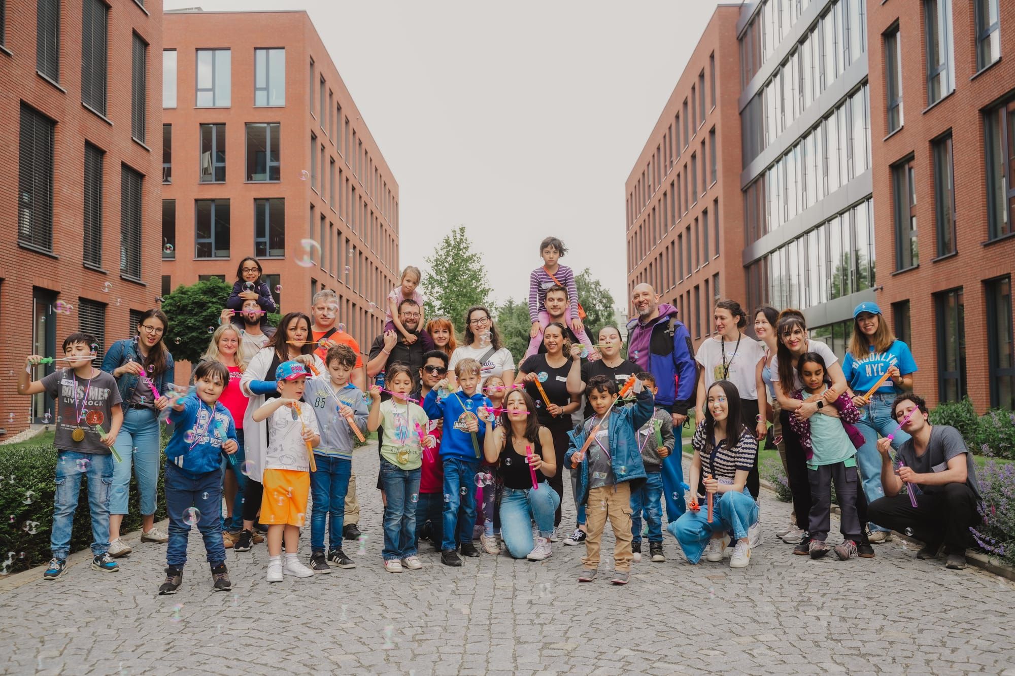 Akční den s firmou Crown a dětmi z dětského domova v Ústí