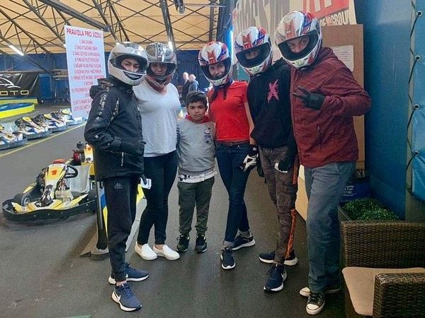 Kde nestačí vílí křídla, přichází na řadu starý dobrý spalovací motor