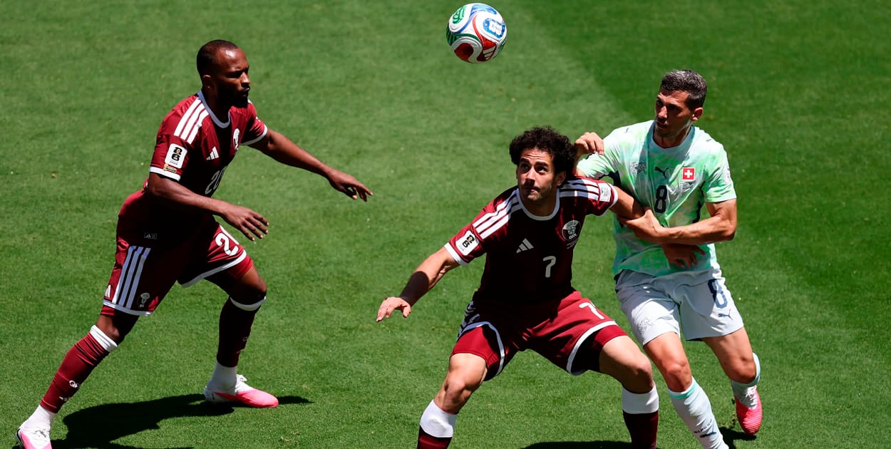 Qatar consigue su primer punto mundialista... al minuto 90+4