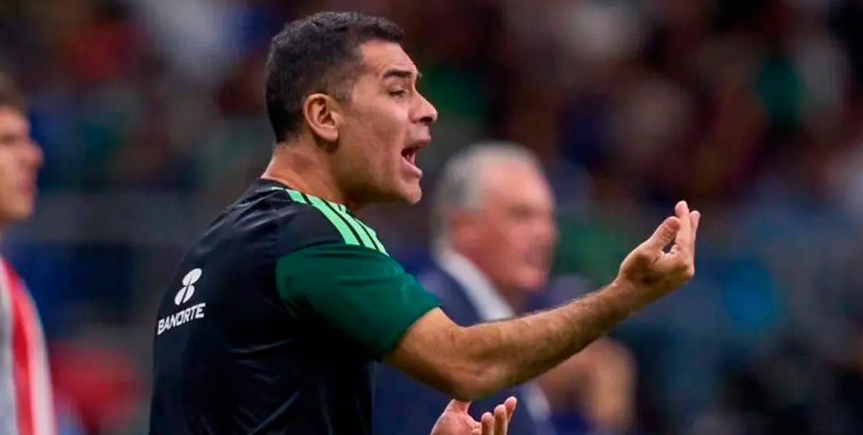 Rafa Márquez debutará como DT ante Colombia y Perú