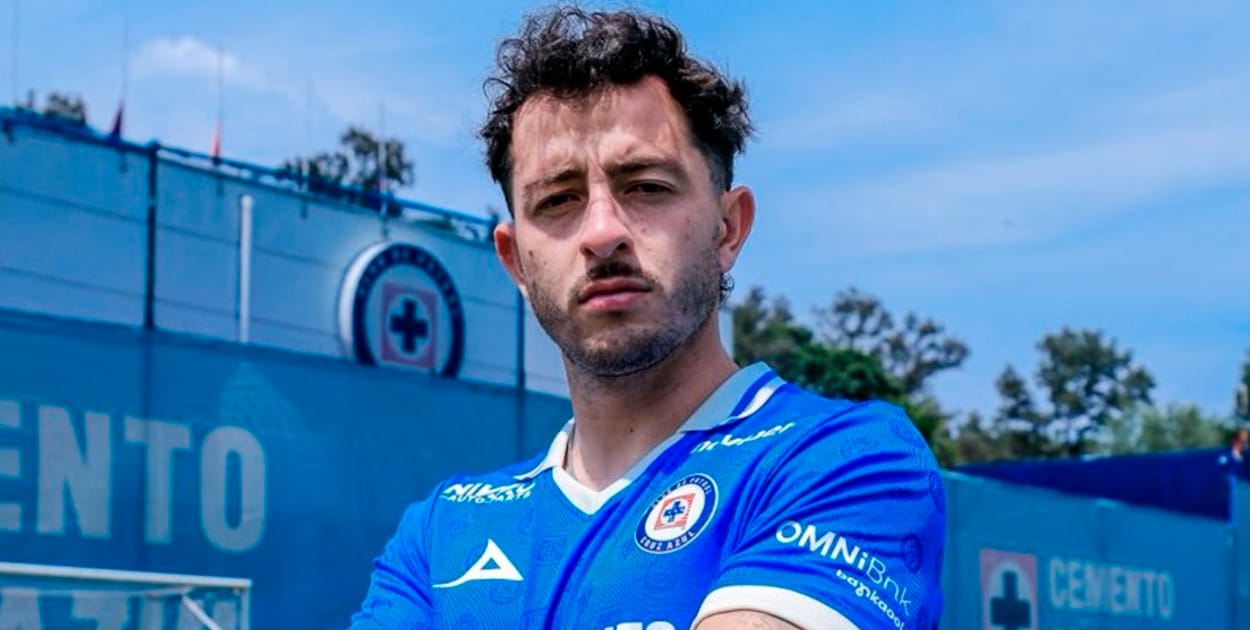 Alan Mozo completa el triplete: de Pumas a Chivas a Cruz Azul