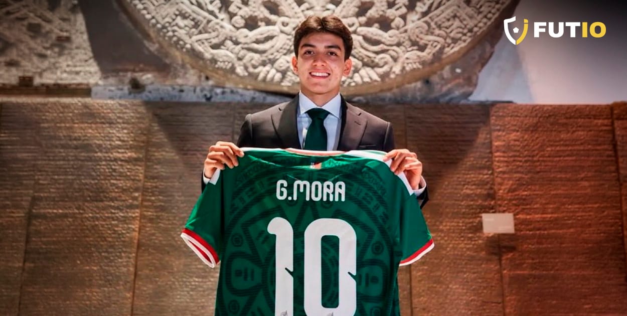 Morita, hereda el #10 del Tri en el debut de Rafa Márquez