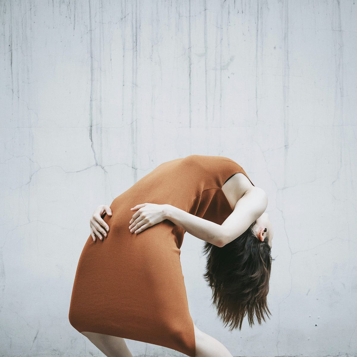 Kutsal Aile, Kutsal Yalan: Modern Mitlerin Anatomisi