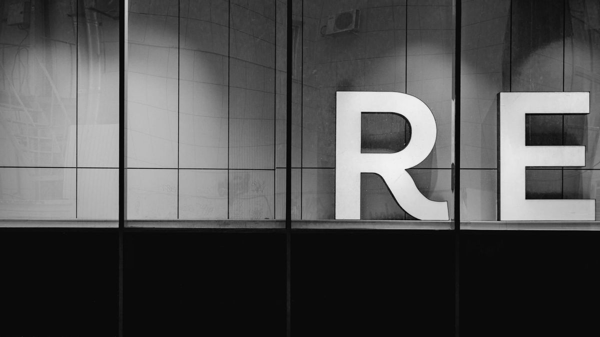 Retorik: İnsanları İkna Etmenin 2500 Yıllık Kullanım Kılavuzu