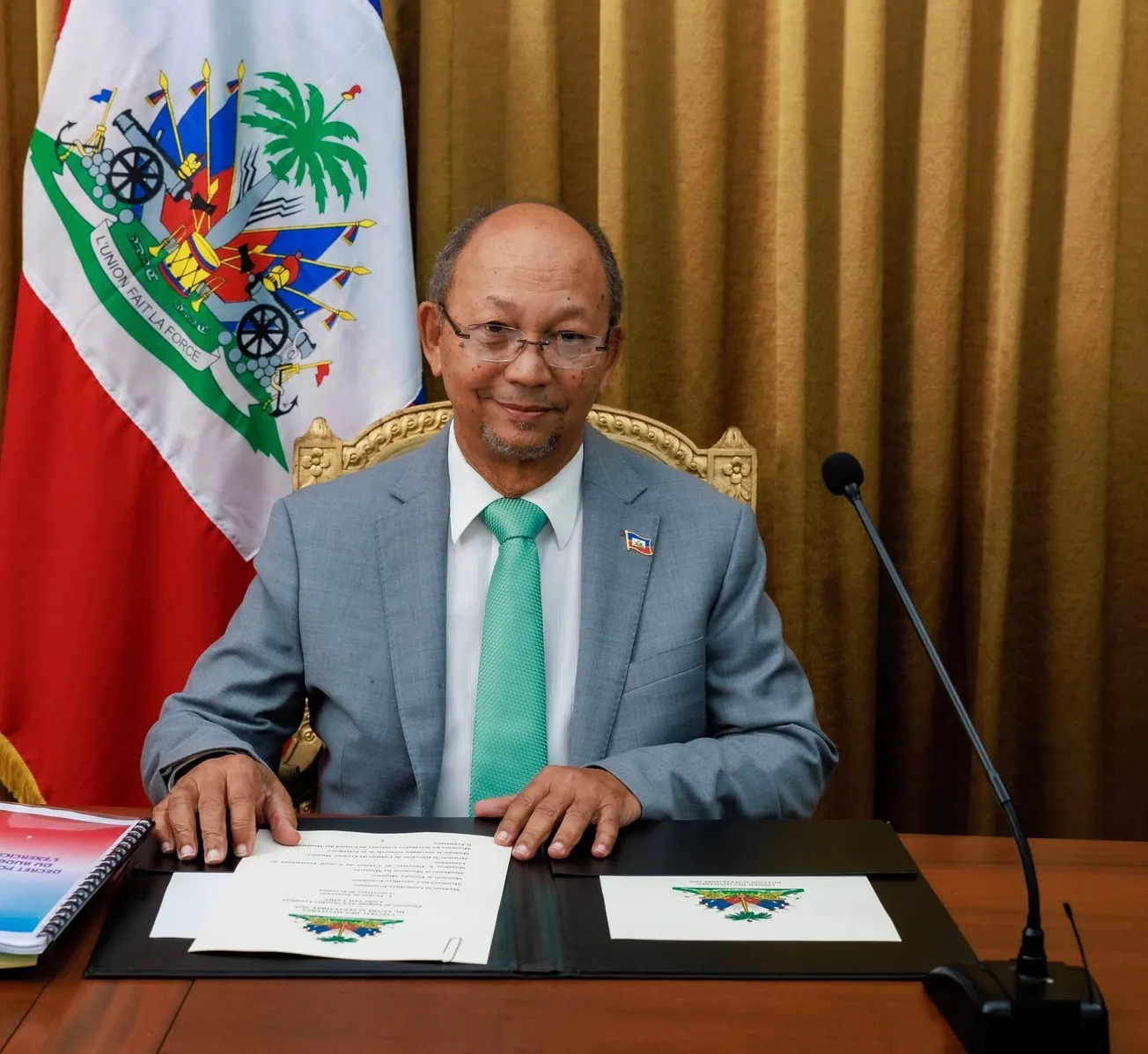 Leslie Voltaire préside un Conseil des ministres spécial sur le budget rectificatif 2024-2025