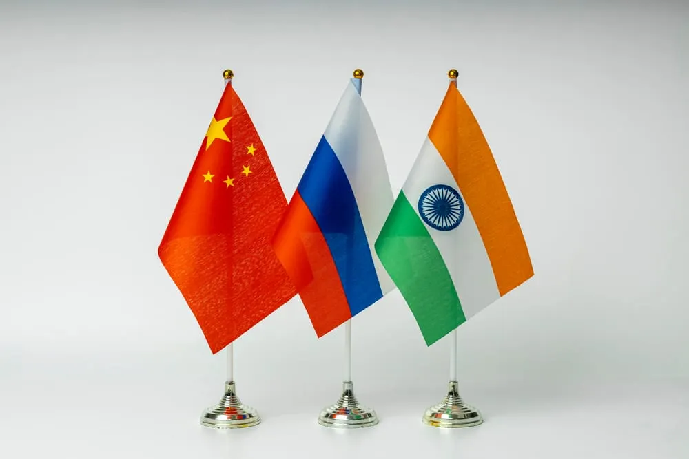 Le sommet de l'OCS à Tianjin révèle une alliance sino-russo-indienne face aux tensions avec Washington