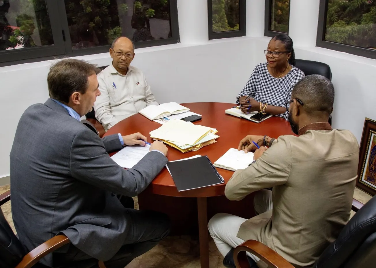 Leslie Voltaire et l'UNICEF lancent un projet pilote de centre d'accueil pour enfants vulnérables aux Cayes