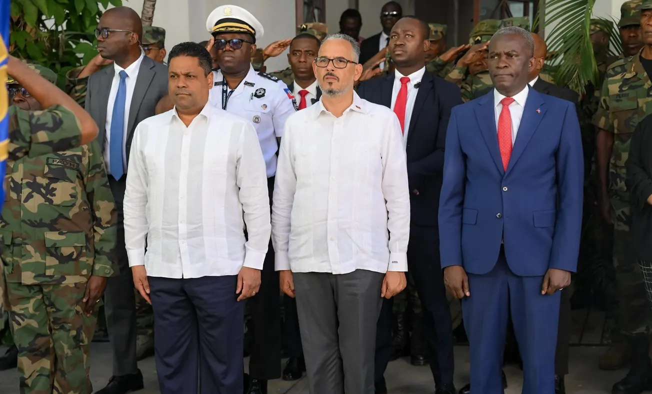 Le CPT et le Gouvernement visitent le Grand Quartier Général pour renforcer les Forces Armées d'Haïti