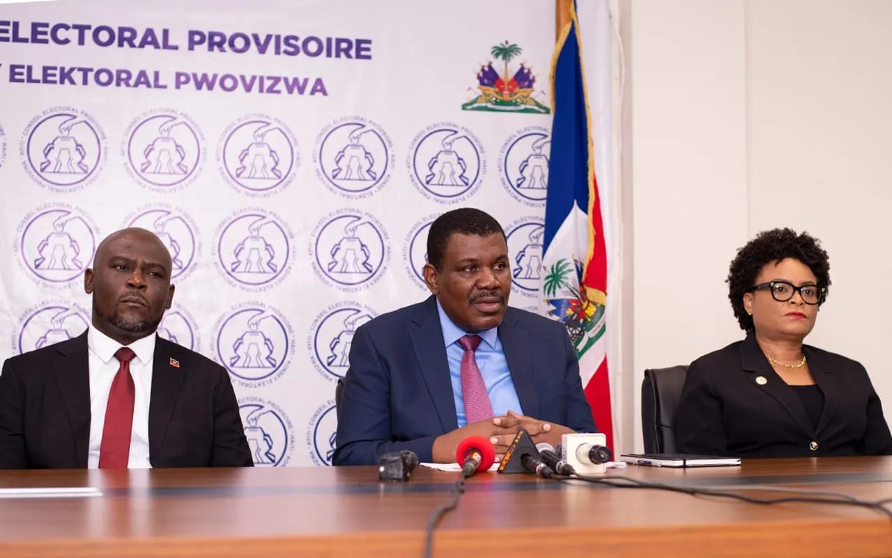 Le CEP annonce l'enregistrement de 320 partis politiques en vue des élections avec deux préalables : sécurité acceptable et fonds disponibles