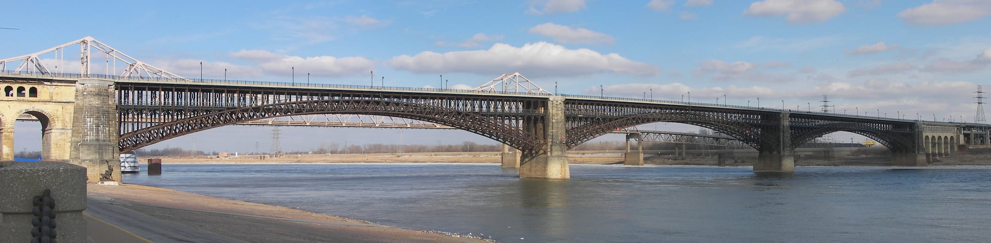 The Eads Bridge over the Mississippi River at St. Louis, on the American Discovery Trail in southern Illinois