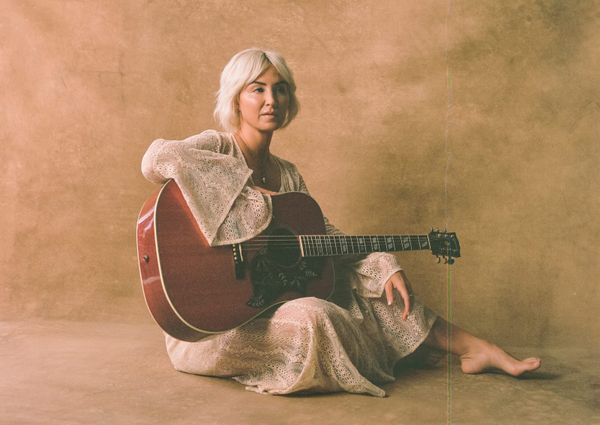 Enlightening Round: Maggie Rose