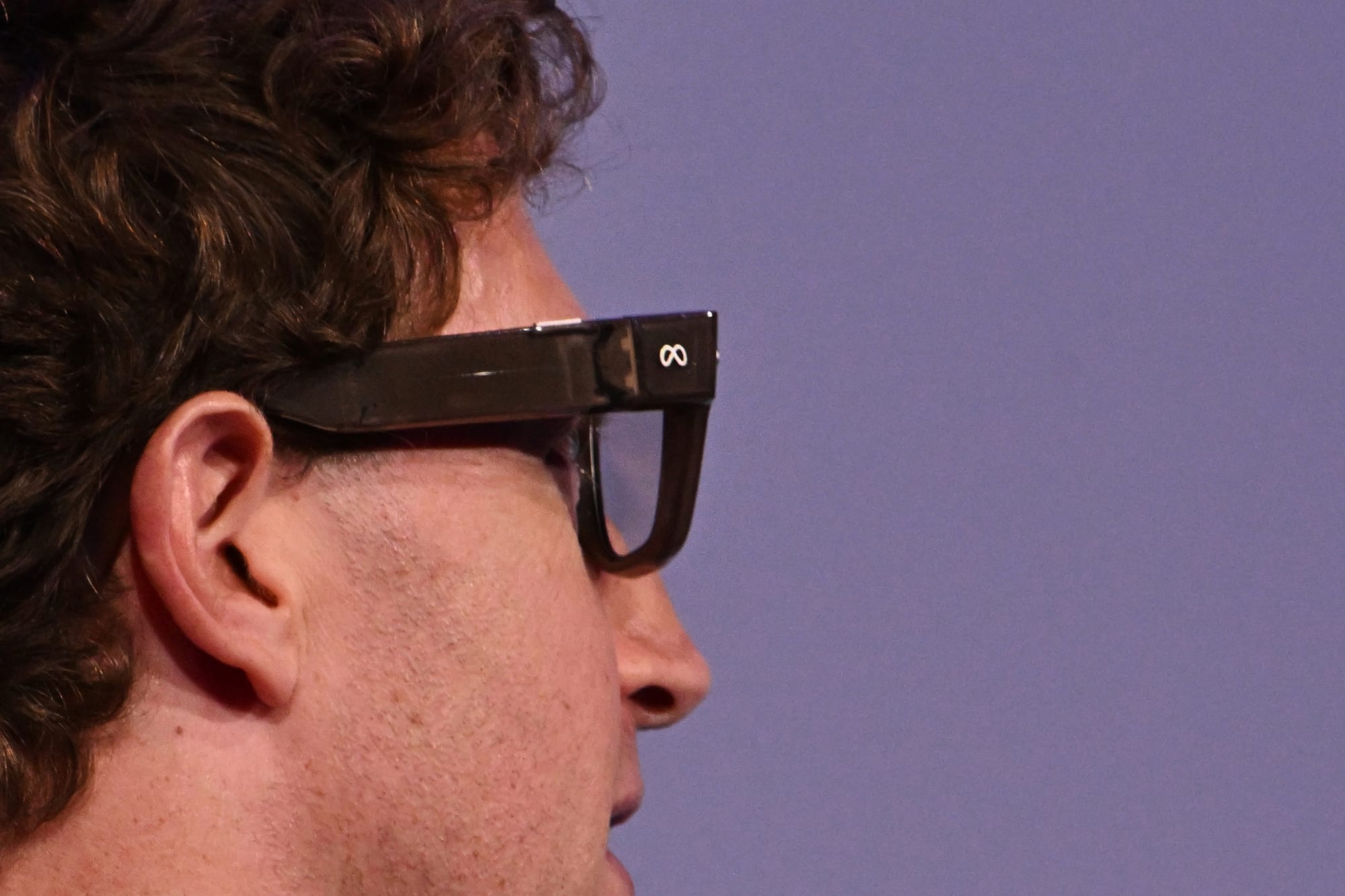 Senators Demand Meta Answer for 'Pervert Glasses' Following 404 Media Investigation