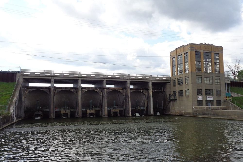 Community Votes to Deny Water to Nuclear Weapons Data Center