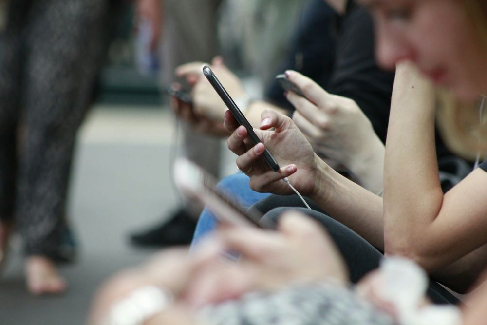 This Tool Unmasks the Shadowy World of Ads that Track Your Location