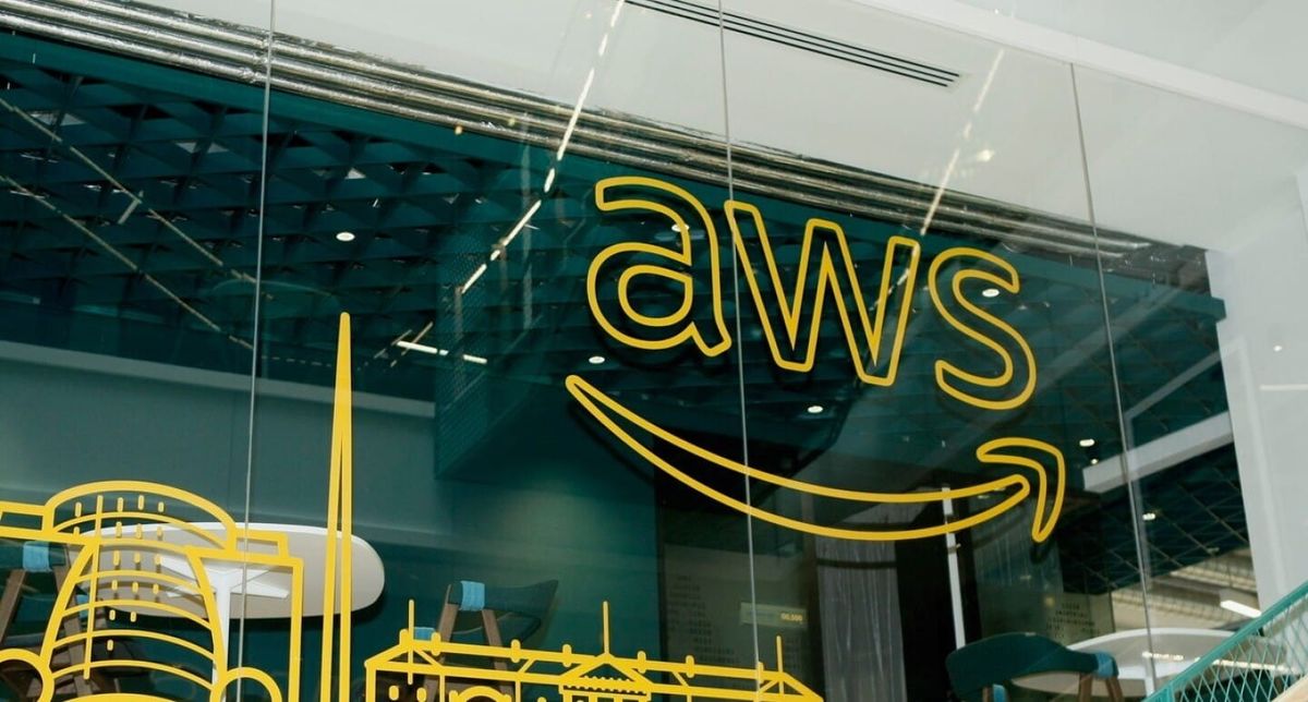 Amazon Data Centers on Fire After Iranian Missile Strikes on Dubai