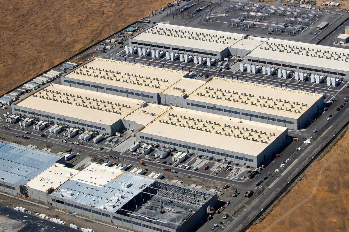 Maine Is Close to Passing a Moratorium on New Datacenters