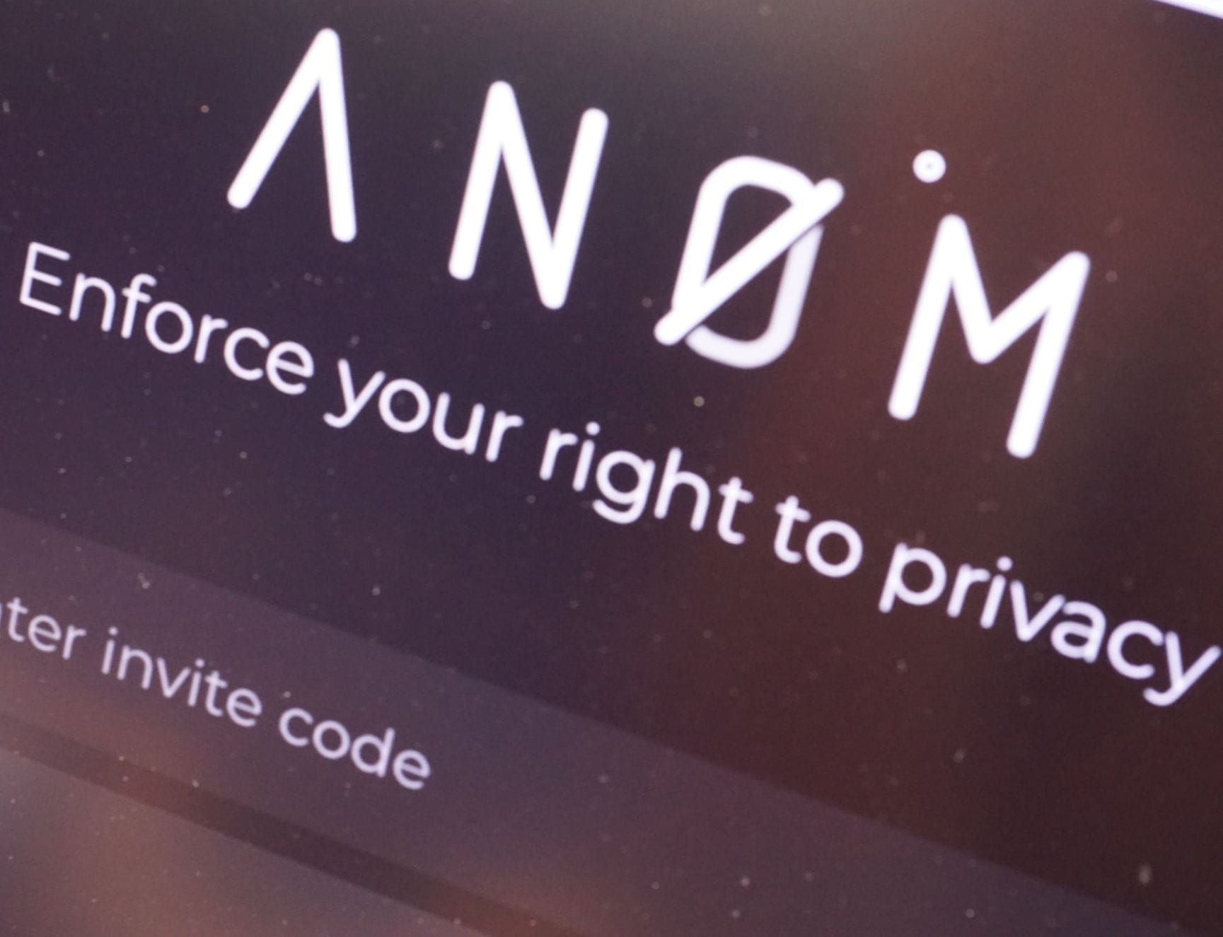 Government to Name ‘Key Witness’ Who Provided FBI With Backdoored Encrypted Chat App Anom