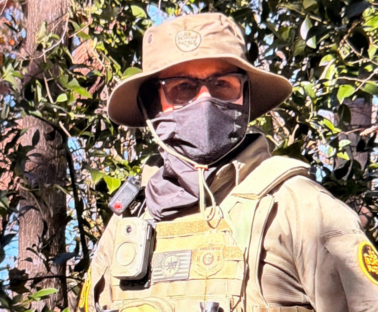 Border Patrol Agent Recorded Raid with Meta’s Ray-Ban Smart Glasses