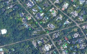 'Kendrick's Pool:' People Are Tagging Drake's House With Insults on Google Maps