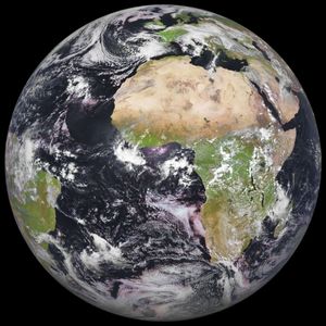 Scientists Discover Hidden Symmetry on Earth That Nobody Can Explain