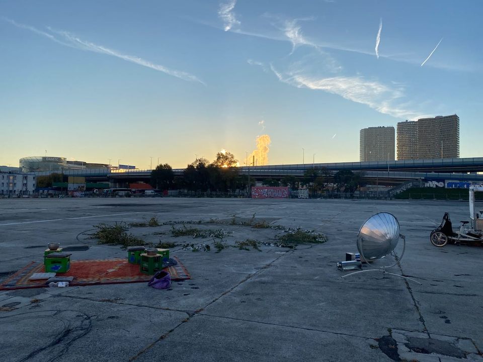 _333_ Sonnenanbetung