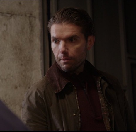 Dónal Ó Héalai in Tyre Kickers