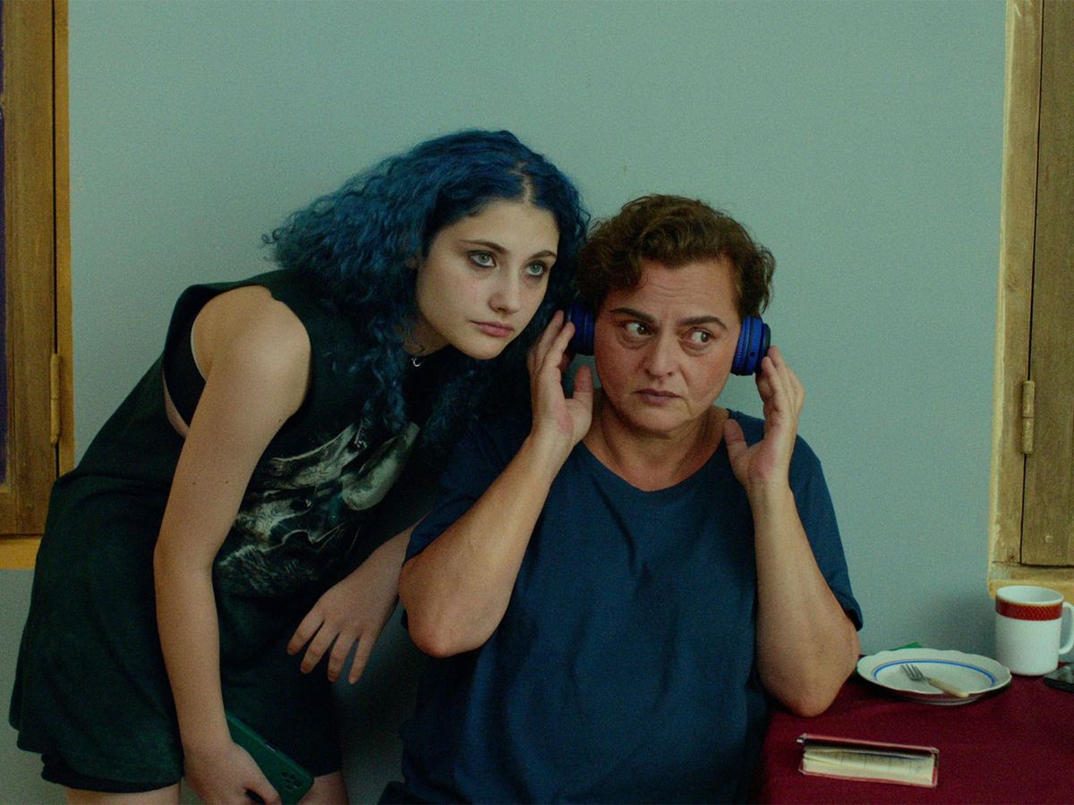 Review: Blackbird, Blackbird, Blackberry