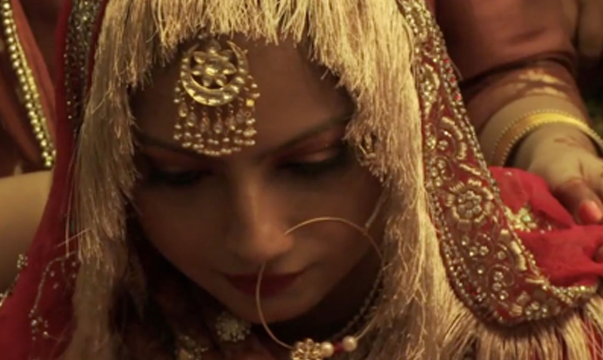 Review: Tana Bana