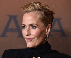 Gillian Anderson