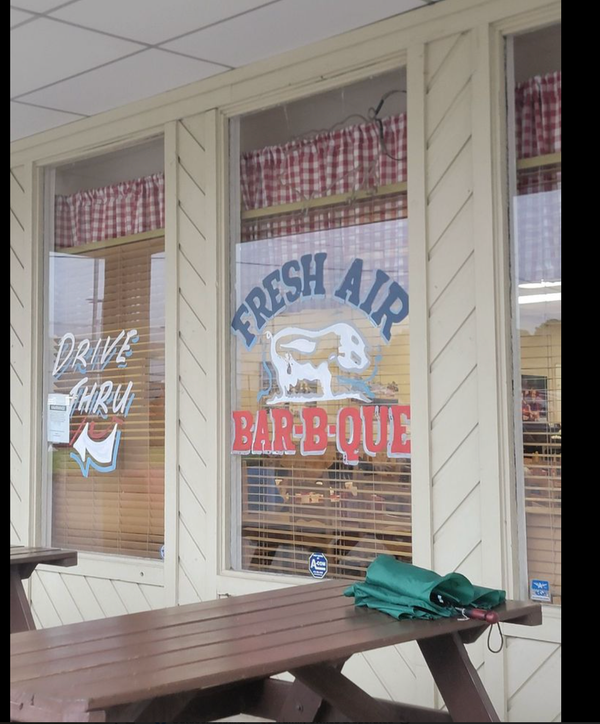 Fresh Air Bar-B-Que in Warner Robins: Georgia BBQ the Way It's Supposed to Be
