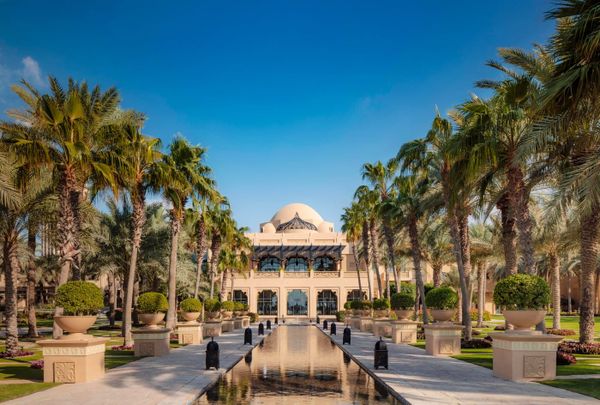 Top Five Dubai Hotels 2022: A Tale of Arabic Luxury