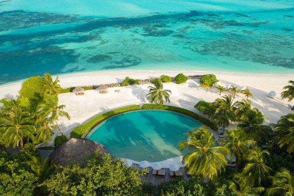 LUX* South Ari: Where The Light Is