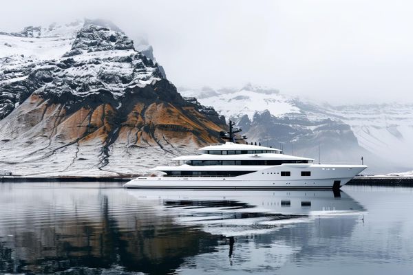 Explorer Yacht: Why UHNW Owners Are Expanding Private Travel Routes