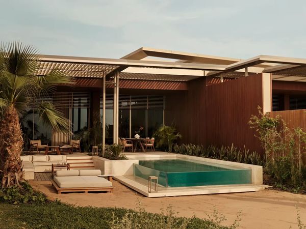 Rosewood AMAALA Opens: What Travellers Need to Know About Saudi Arabia’s New Red Sea Resort