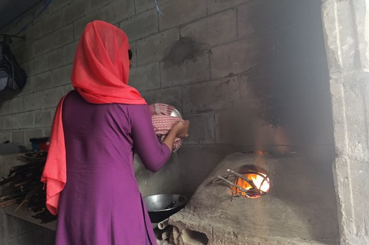 Gas Shortage Forces Families to Use Wood-Fired Stoves in Bhasan Char