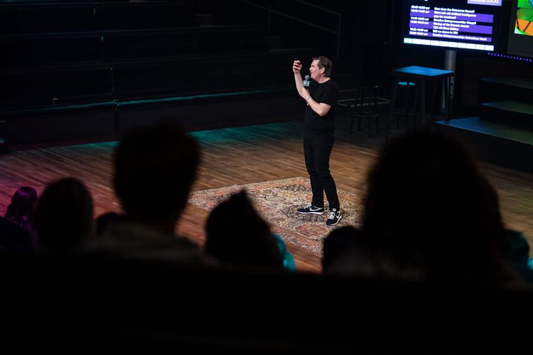 9 Entrepreneurs to Follow in 2025 Who Inspire Health and Wellness