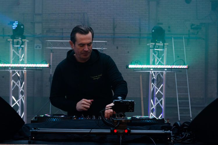 Pre-Order the remix of Chrome