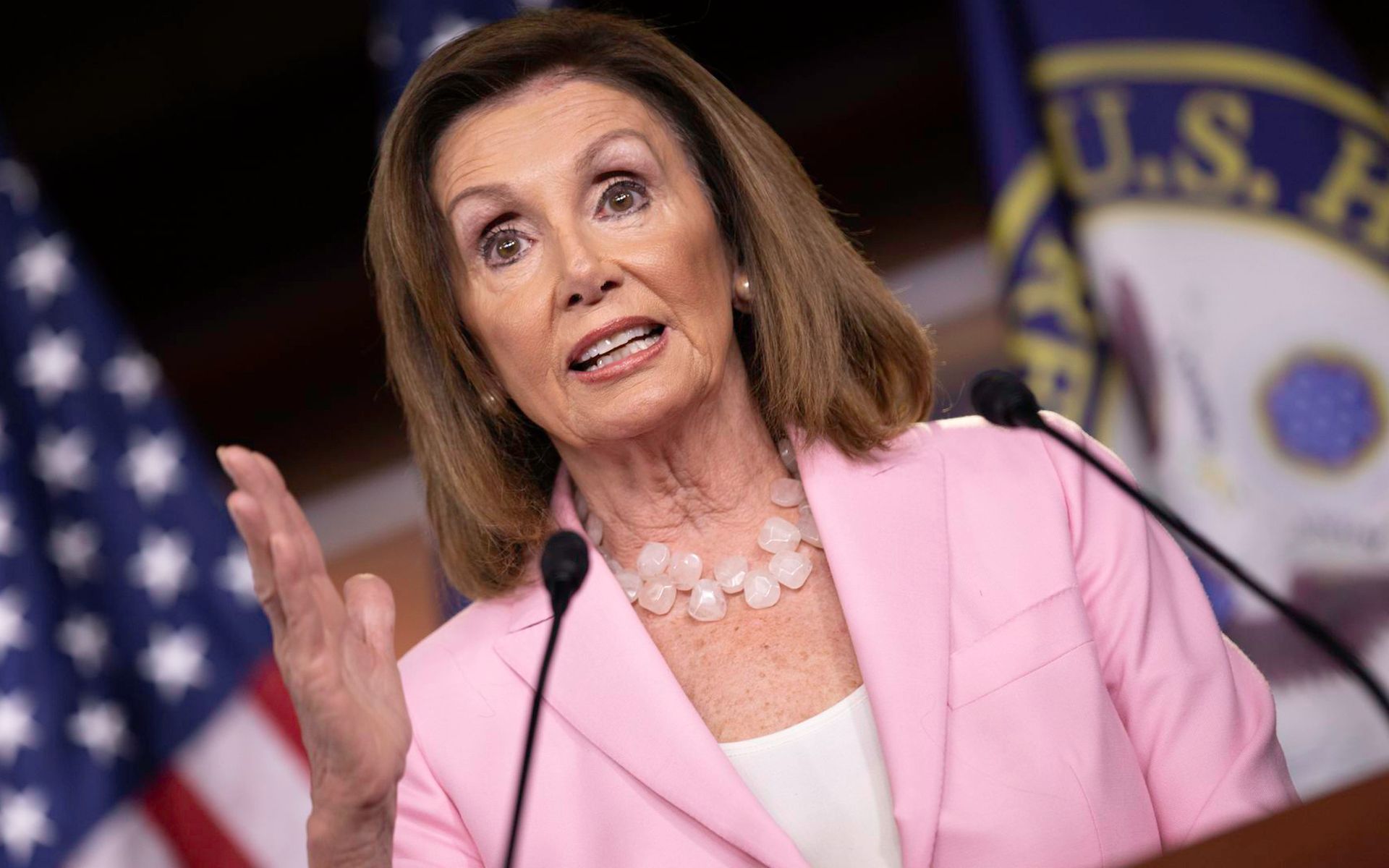 Nancy Pelosi Will Pop Her Pussy On Senate Floor To Impeach Trump