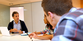 small-meeting-in-committee