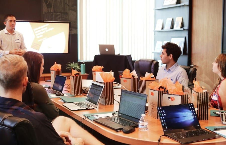 Business Growth Ideas #268 – This week: Faster culture, Keep prospecting, Memembering Post image