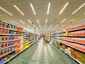 Greg's Right FIT #547–This week: Buyers, Self-help, Worms Post feature image