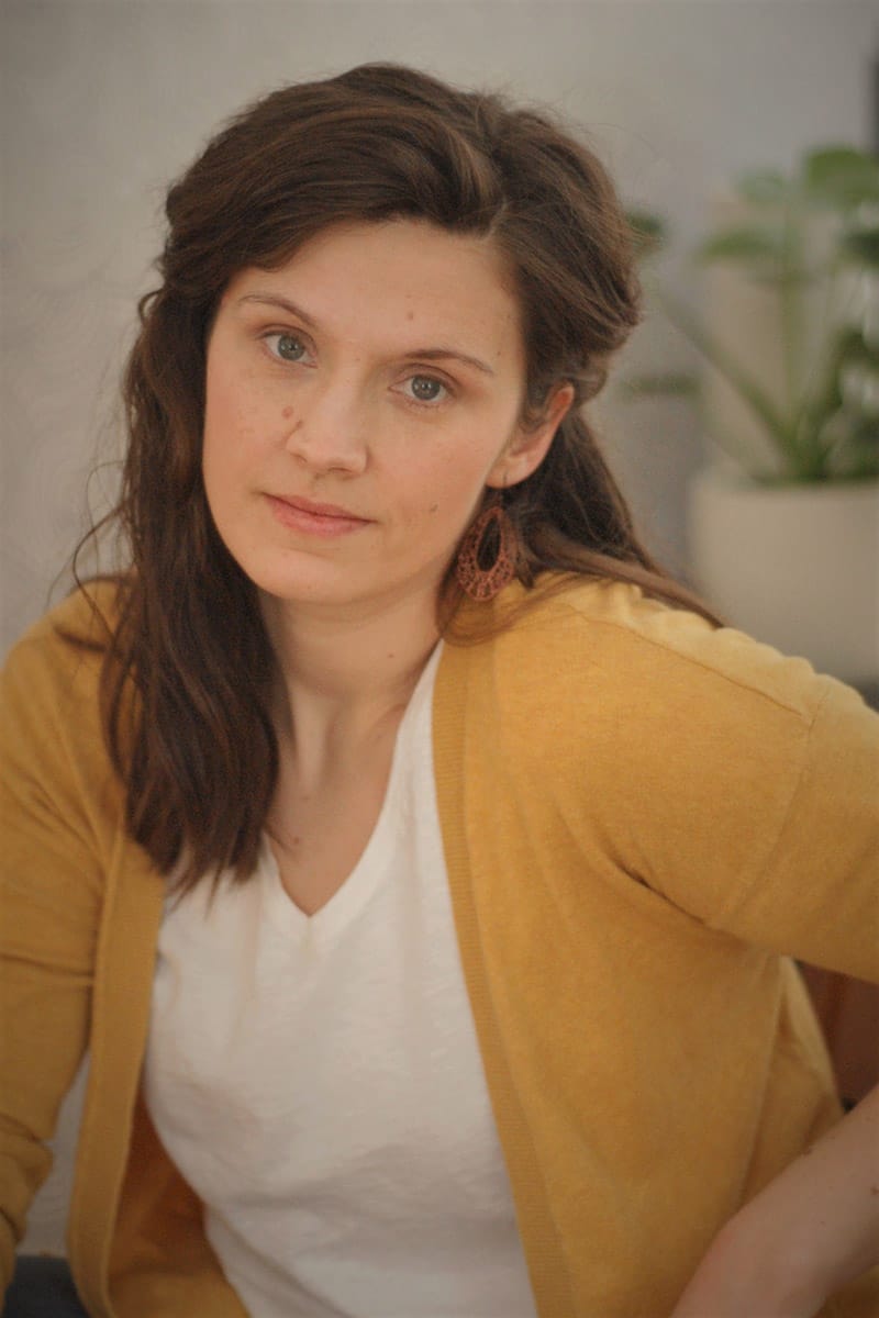 A portrait of author Abbie Kiefer