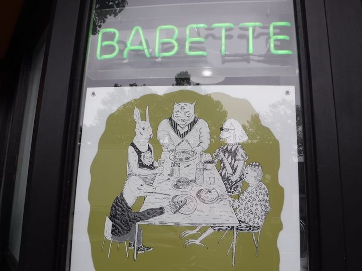 babette to close