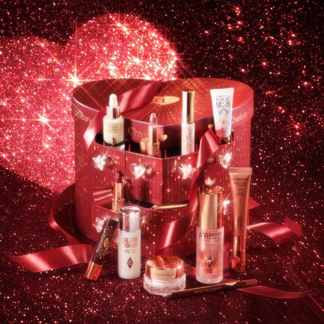 *Available Now* Charlotte Tilbury Beauty Advent Calendar