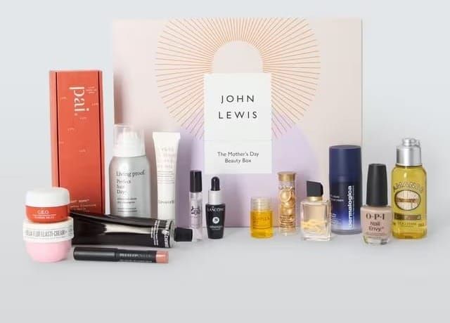*New* John Lewis The Mother’s Day Beauty Box
