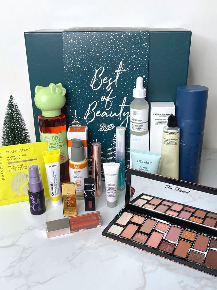 Boots Best of Beauty Showstopper 2023 – Full Unboxing & Review