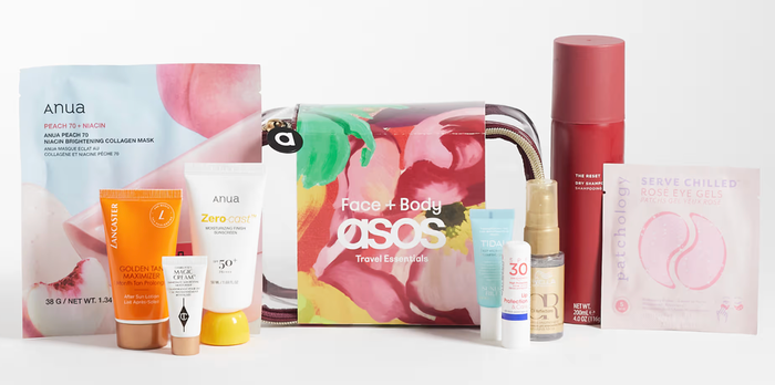 *Early Access* ASOS Travel Essentials Beauty Bag 2026