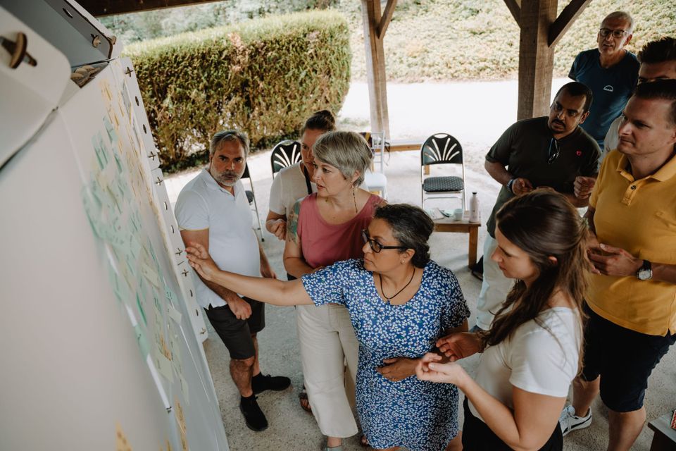 #06 Connecting the dots