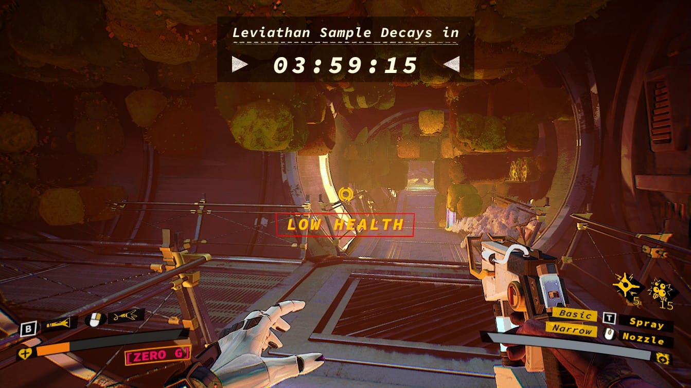Gameplay with Dalia trying to escape the colony with a timer on top of the screen and a low health warning. The timer says "Leviathan sample decays in 3 minutes."