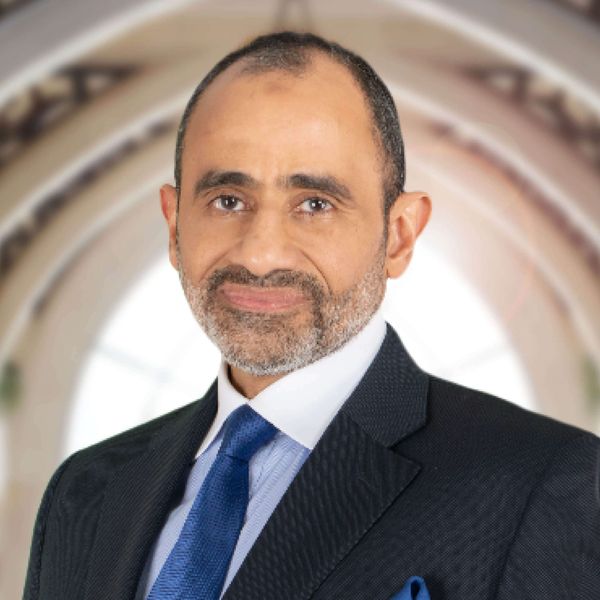 Dr. Walid Fitaihi: Redefining Leadership at the Intersection of Medicine, Ethics and Strategy